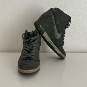 Elevated heels Dunk Sky Hi Nike sneakers Dark Green size Us 6 36.5 EUR